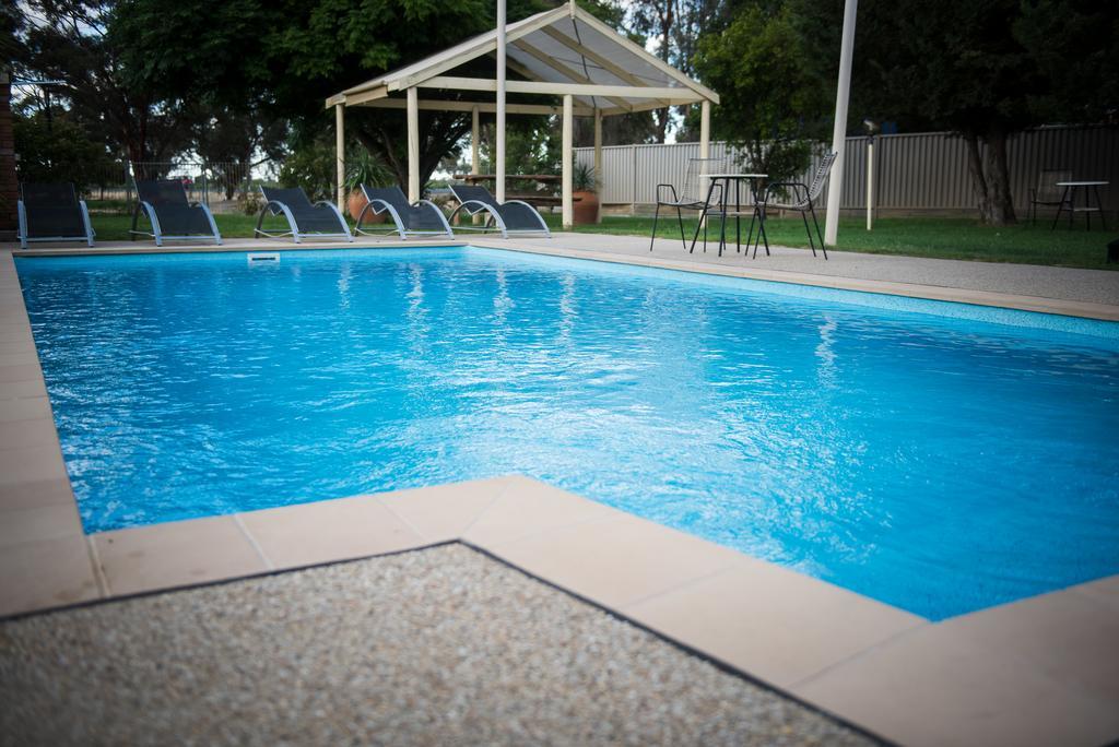 Cadell On The Murray Motel Moama Eksteriør bilde