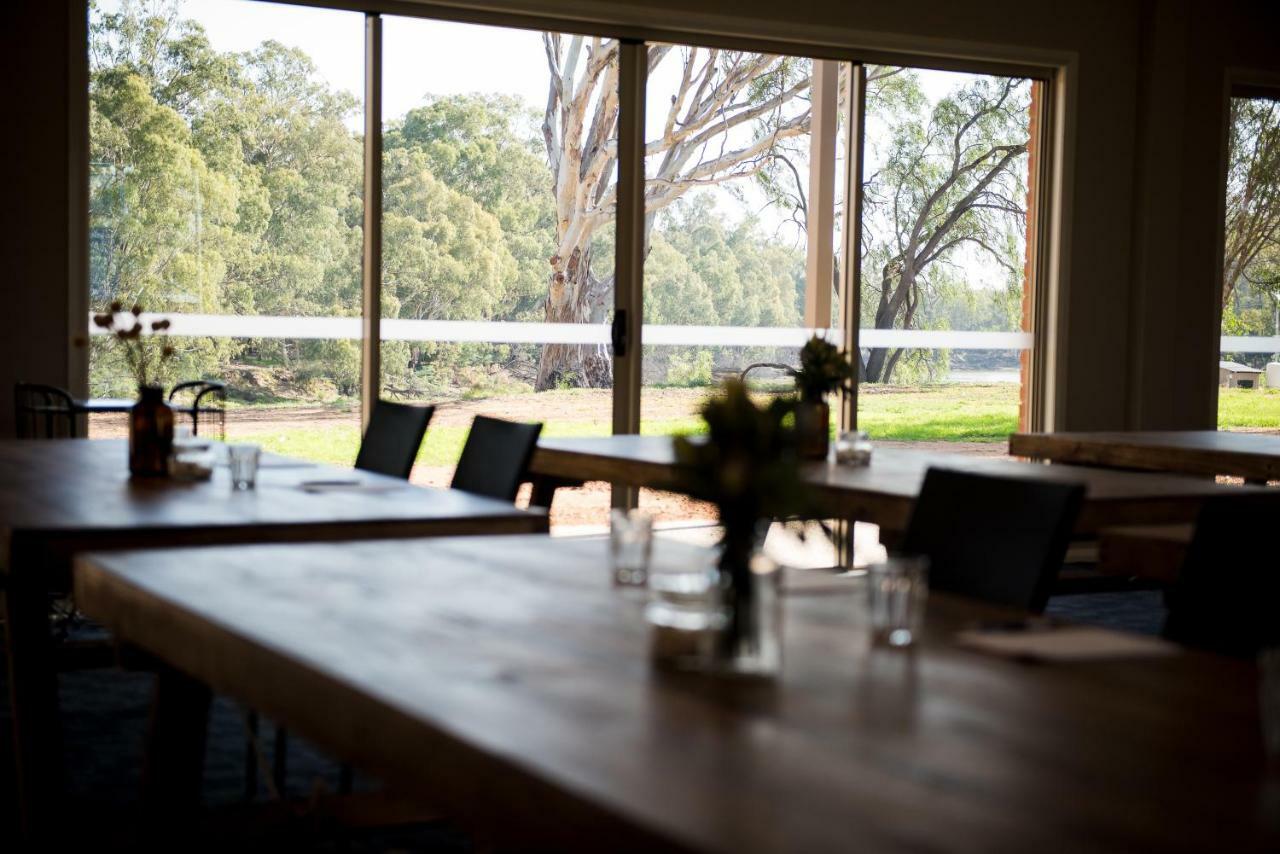 Cadell On The Murray Motel Moama Eksteriør bilde
