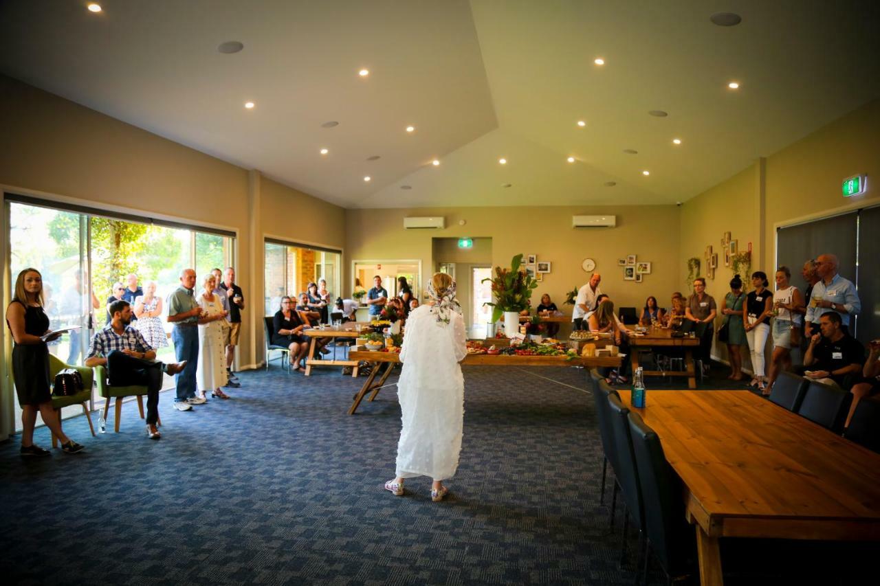 Cadell On The Murray Motel Moama Eksteriør bilde